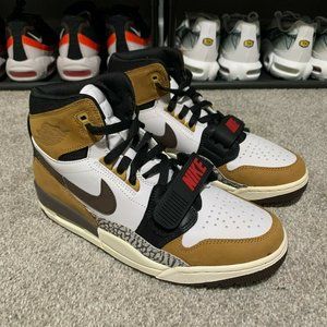 Nike Air Jordan Legacy 312